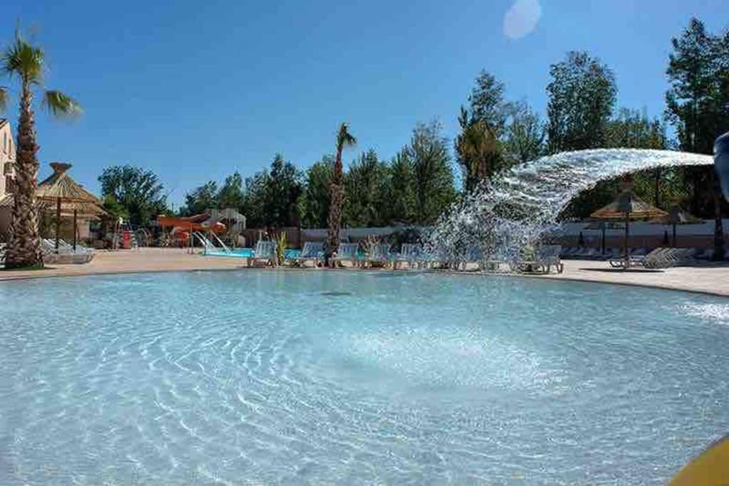Particulier Loue Ce Mobil-Home 3 Chambres, Tout Confort Valras-Plage Bagian luar foto